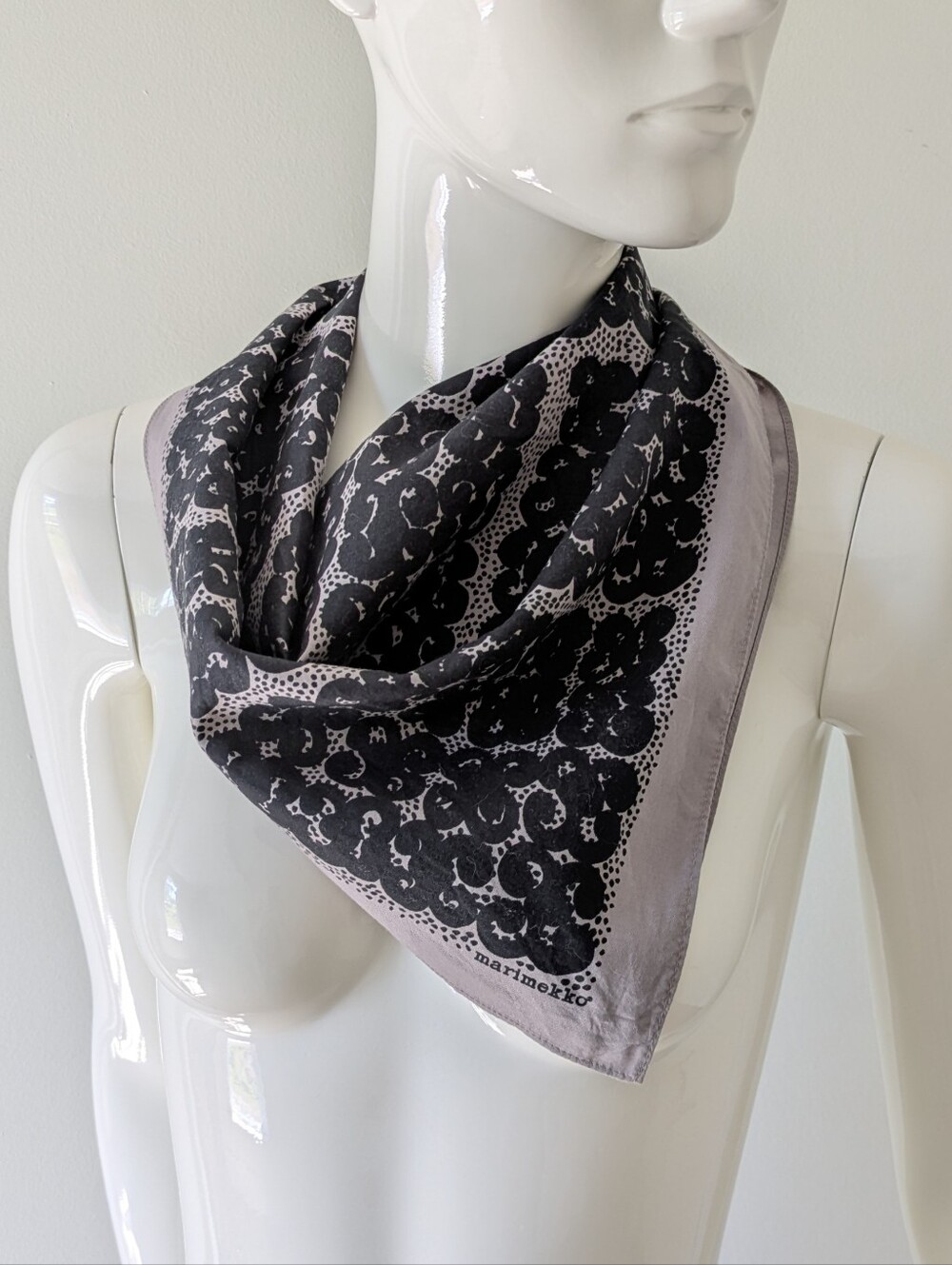 Marimekko Varpukka Cotton Scarf - Picture 3 of 6